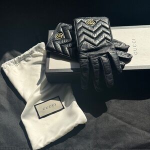 Gucci Mormont Quilted Black Leather Gloves